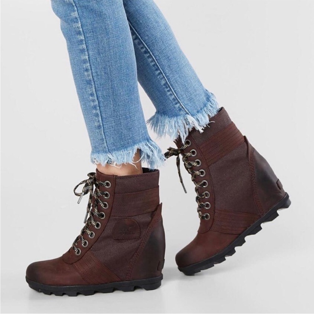 SOREL LEXIE™ Wedge Boot Burgundy Leather Lace‎ Up Hi Top Chunky Size 8